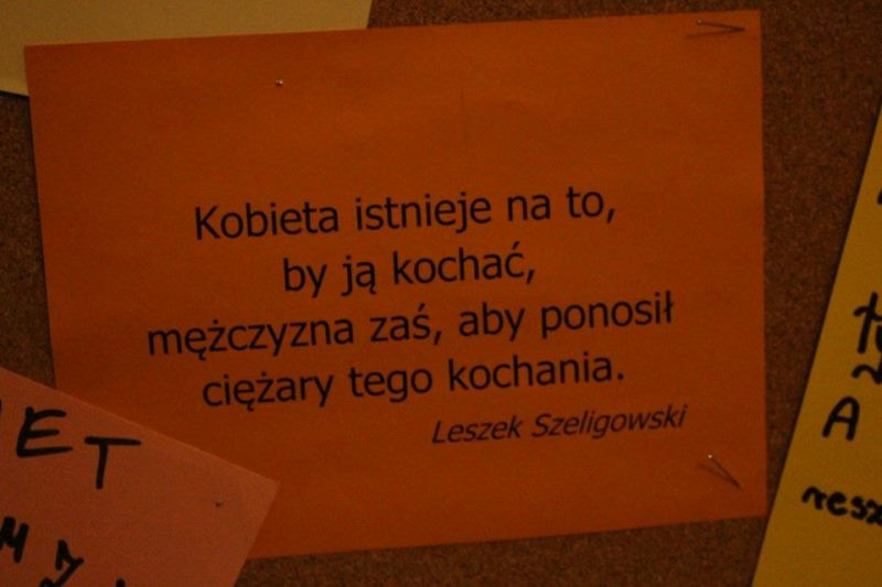 Relacja z przyjemnego świętowania 8 marca we wszystkich szkołach...czyli Panowie się bardzo starali, by uprzyjemnić Dzień Kobiet Paniom