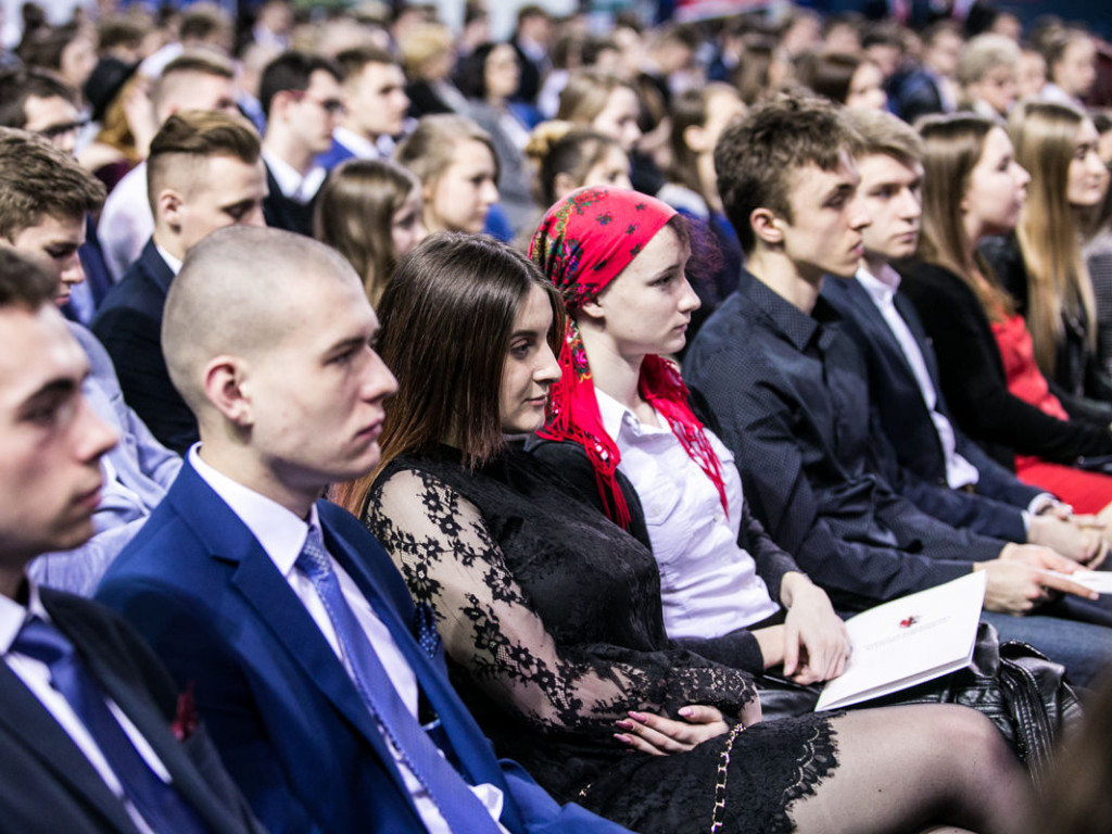 Wręczenie stypendiów przez Marszałka Piotra Całbeckiego: ?Prymusi Zawodu Kujaw i Pomorza?