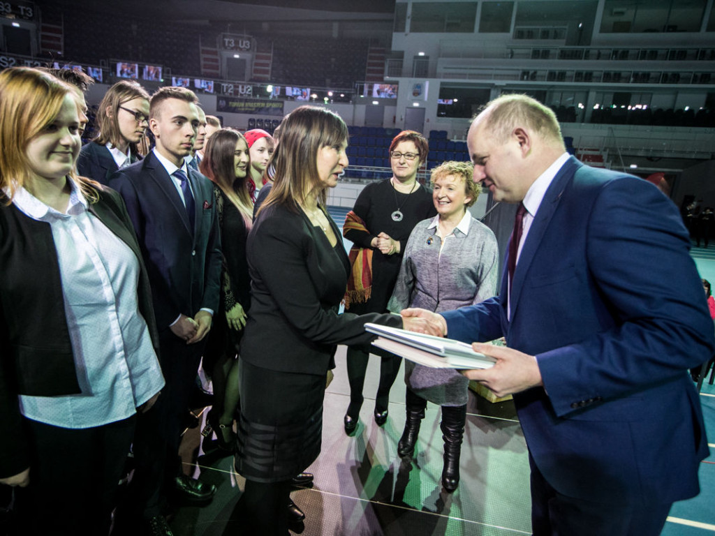 Wręczenie stypendiów przez Marszałka Piotra Całbeckiego: ?Prymusi Zawodu Kujaw i Pomorza?