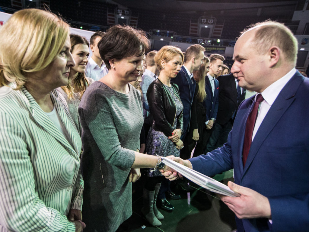Wręczenie stypendiów przez Marszałka Piotra Całbeckiego: ?Prymusi Zawodu Kujaw i Pomorza?