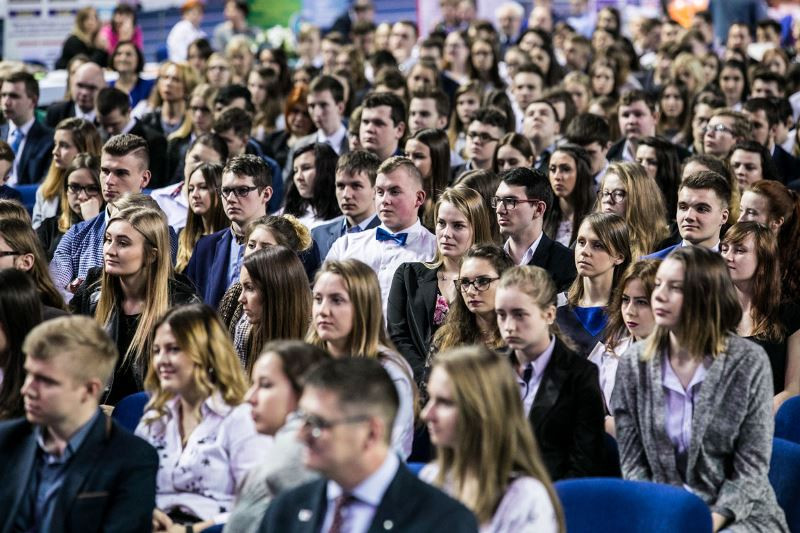 Wręczenie stypendiów przez Marszałka Piotra Całbeckiego: ?Prymusi Zawodu Kujaw i Pomorza?