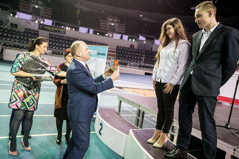Wręczenie stypendiów przez Marszałka Piotra Całbeckiego: ?Prymusi Zawodu Kujaw i Pomorza?