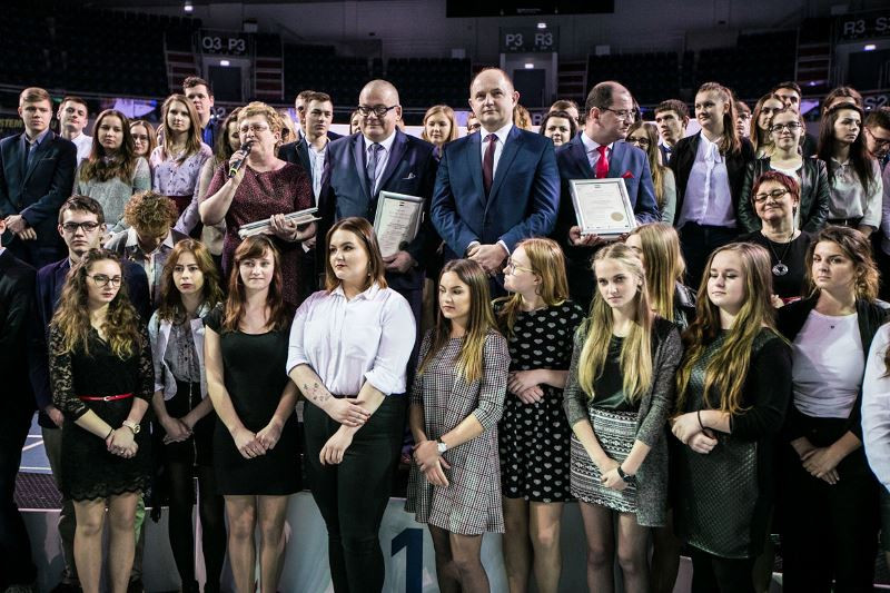 Wręczenie stypendiów przez Marszałka Piotra Całbeckiego: ?Prymusi Zawodu Kujaw i Pomorza?