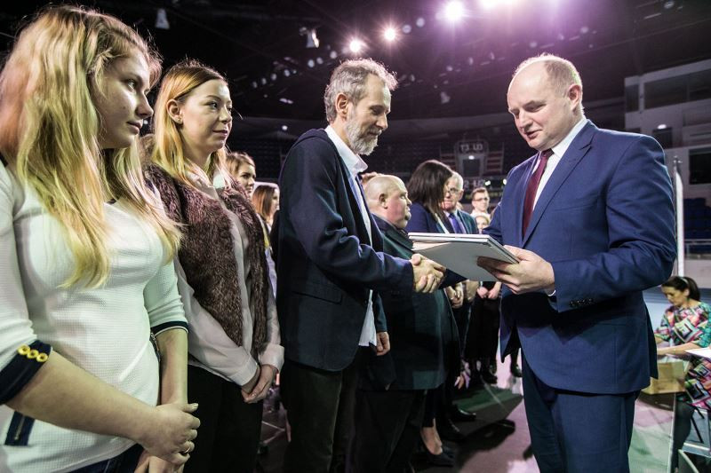Wręczenie stypendiów przez Marszałka Piotra Całbeckiego: ?Prymusi Zawodu Kujaw i Pomorza?
