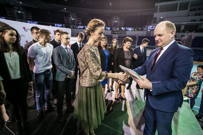 Wręczenie stypendiów przez Marszałka Piotra Całbeckiego: ?Prymusi Zawodu Kujaw i Pomorza?