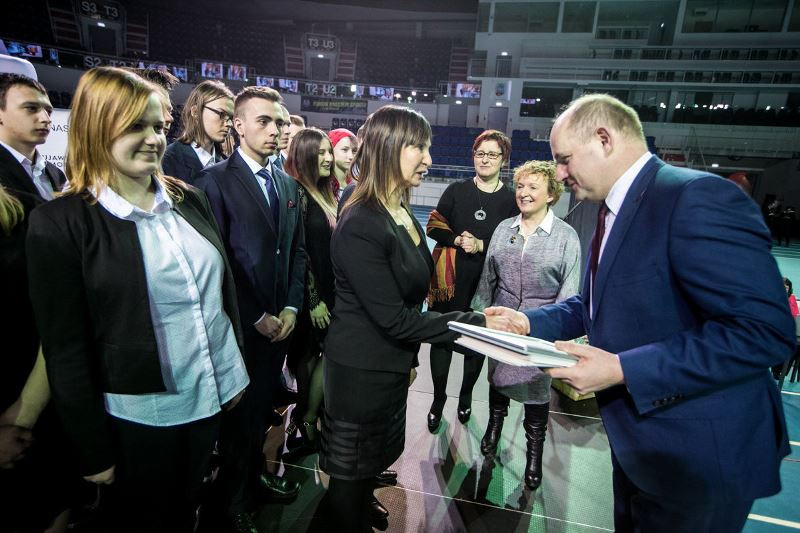 Wręczenie stypendiów przez Marszałka Piotra Całbeckiego: ?Prymusi Zawodu Kujaw i Pomorza?