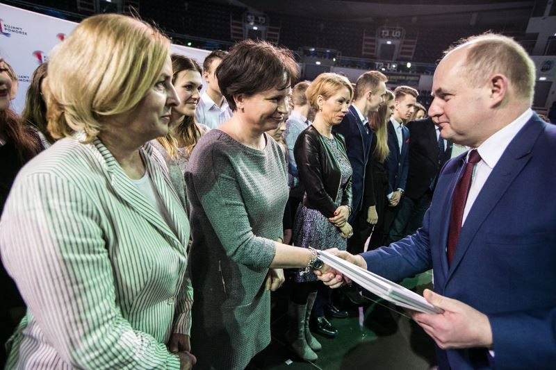 Wręczenie stypendiów przez Marszałka Piotra Całbeckiego: ?Prymusi Zawodu Kujaw i Pomorza?