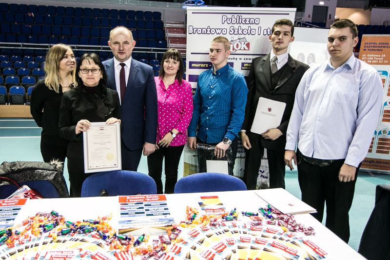 Wręczenie stypendiów przez Marszałka Piotra Całbeckiego: ?Prymusi Zawodu Kujaw i Pomorza?