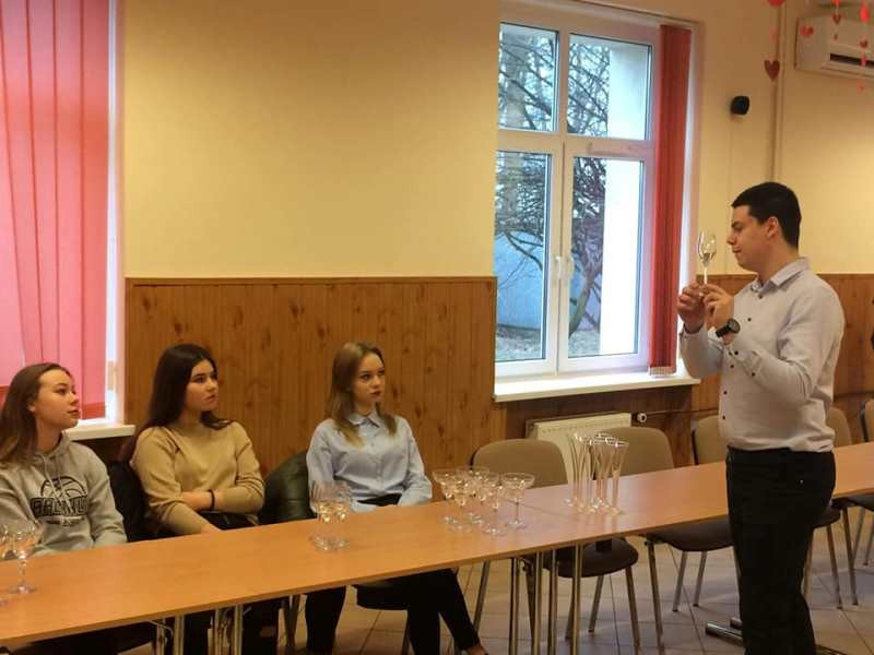 Spotkanie z ciekawymi zawodami w praktyce: dzień otwarty w ZS CKP Grubno