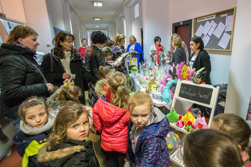 Przedświąteczna wystawa rękodzieła osób niepełnosprawnych ?My też potrafimy?