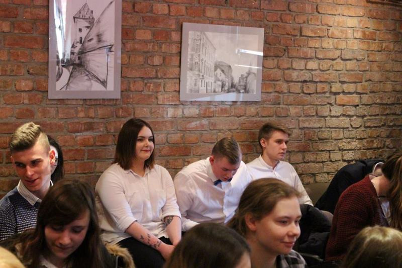 Wręczenie stypendiów najzdolniejszym uczniom przez Starostę Chełmińskiego