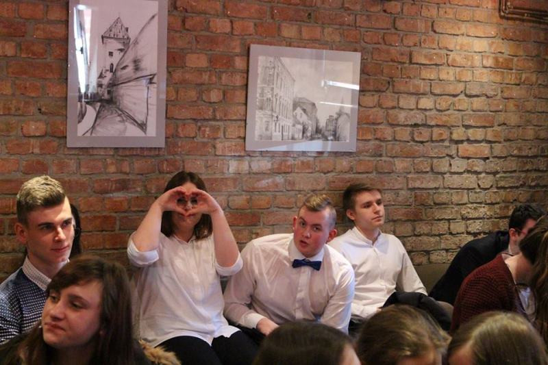 Wręczenie stypendiów najzdolniejszym uczniom przez Starostę Chełmińskiego