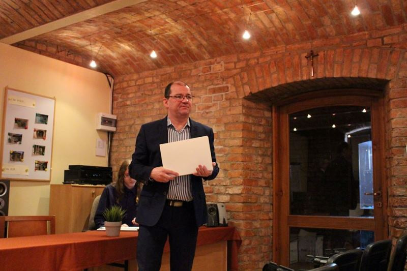 Wręczenie stypendiów najzdolniejszym uczniom przez Starostę Chełmińskiego