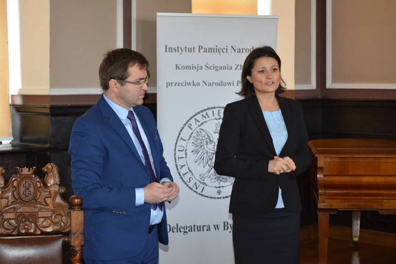 Akademia Niepodległości - wykład dr Zbigniewa Girzyńskiego w Ratuszu