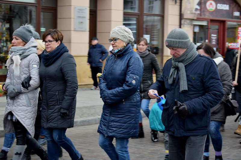 Dzisiaj w Chełmnie bum..bum... Zespół Downa zrobił szum !!! Happening w pierwszy dzień wiosny