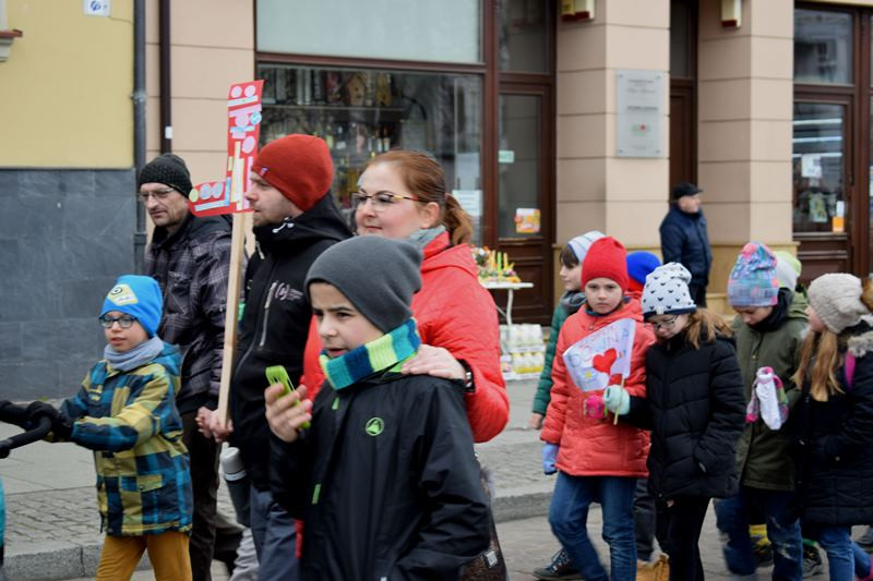 Dzisiaj w Chełmnie bum..bum... Zespół Downa zrobił szum !!! Happening w pierwszy dzień wiosny