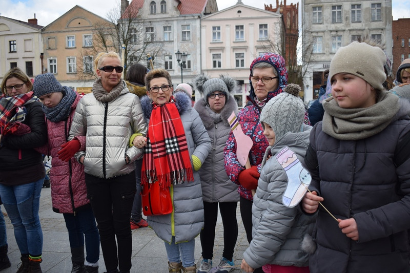 Dzisiaj w Chełmnie bum..bum... Zespół Downa zrobił szum !!! Happening w pierwszy dzień wiosny