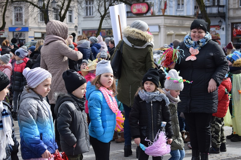 Dzisiaj w Chełmnie bum..bum... Zespół Downa zrobił szum !!! Happening w pierwszy dzień wiosny