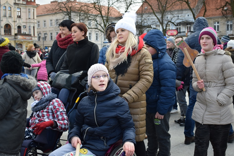 Dzisiaj w Chełmnie bum..bum... Zespół Downa zrobił szum !!! Happening w pierwszy dzień wiosny