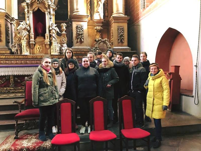 Nietuzinkowa lekcja historii - obiekty sakralne i architektoniczne