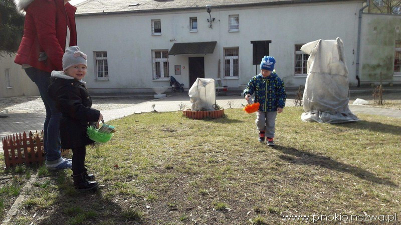 Wielkanoc tuż...tuż...czyli wesołe harce przedszkolaków z 