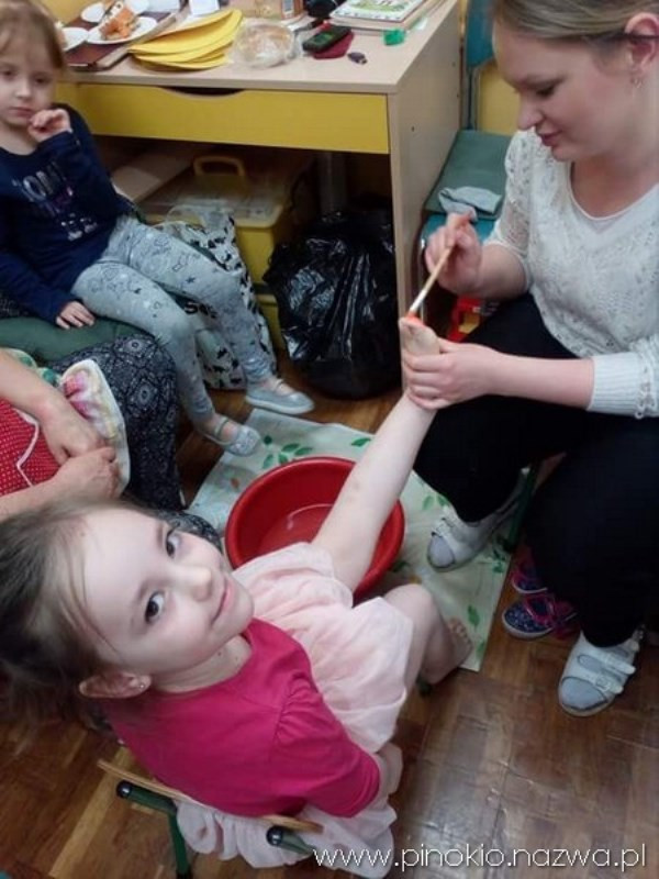 Wielkanoc tuż...tuż...czyli wesołe harce przedszkolaków z 