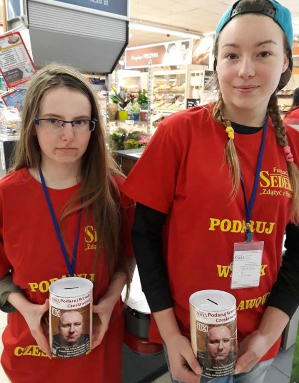 Wczorajsza zbiórka funduszy w Intermarche na operację dla niewidomego Czesława