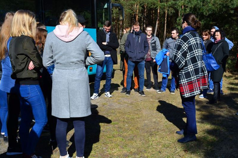 Historia najbliższej okolicy - zajęcia terenowe w ramach projektu edukacyjnego