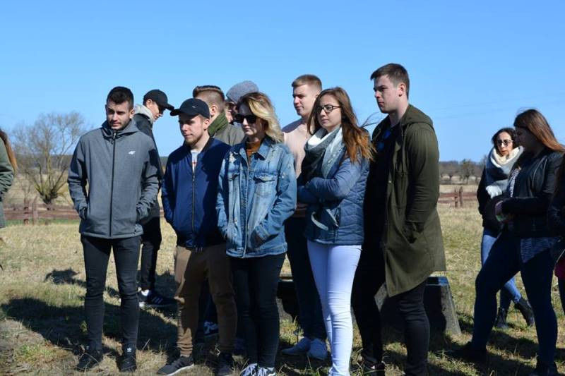 Historia najbliższej okolicy - zajęcia terenowe w ramach projektu edukacyjnego