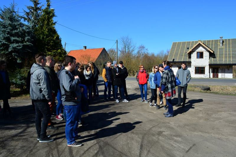 Historia najbliższej okolicy - zajęcia terenowe w ramach projektu edukacyjnego