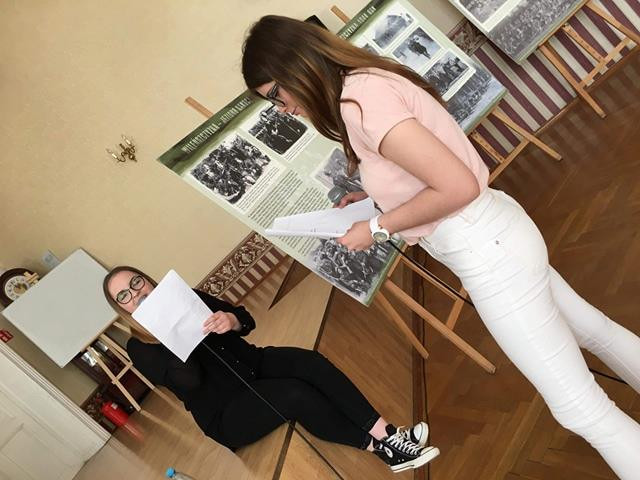 Przygotowania do pożegnania maturzystów i aktywna lekcja historii
