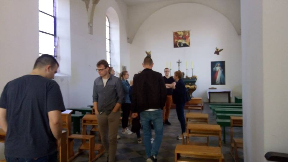 Przygotowania do pożegnania maturzystów i aktywna lekcja historii