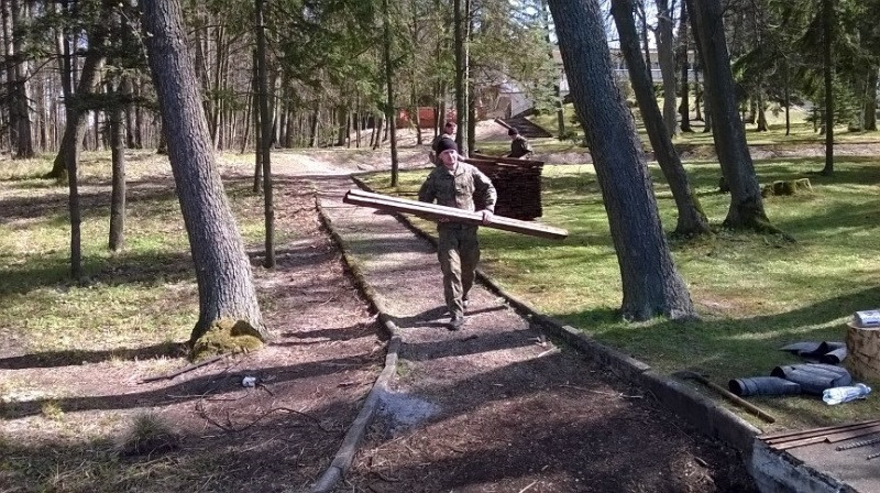 Szkoląc się wykonują pracę na rzecz społeczeństwa