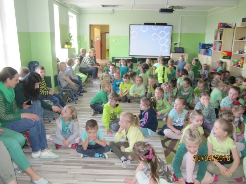 Obchody ?Światowego Dnia Ziemi? w Tęczowym Zakątku