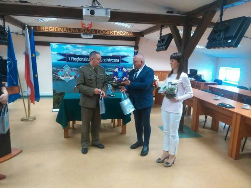 Kurs baristy w ZS CKP w Grubnie oraz podpisana umowa partnerska z 1 Regionalną Bazą Logistyczną w Wałczu