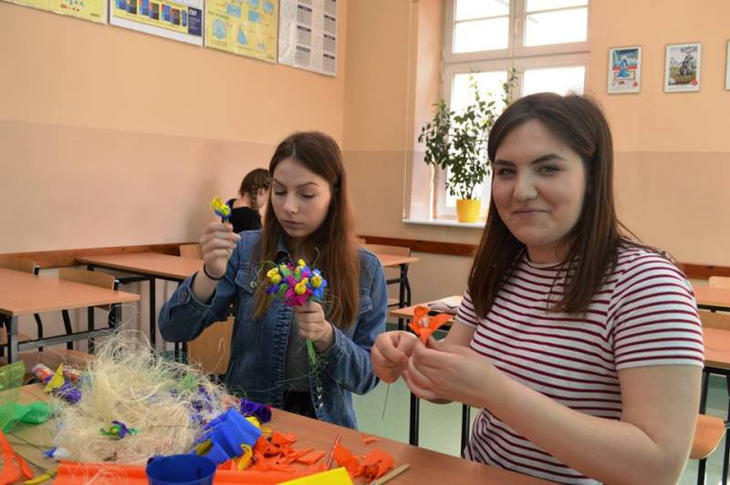 Dodatkowe zajęcia specjalistyczne: 