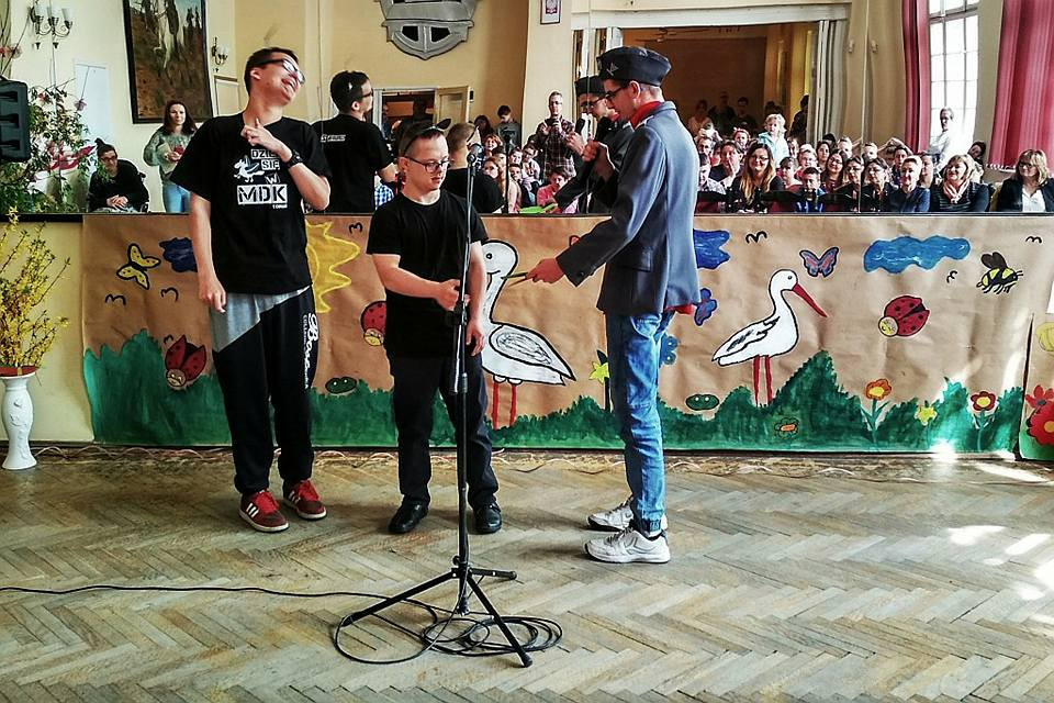 Piąte urodziny konkursu recytatorskiego ,, Spotkanie z poezją'