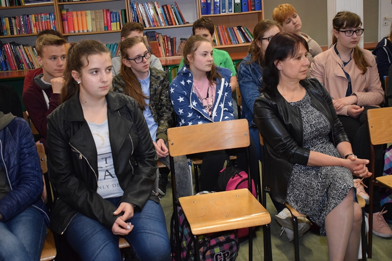 Spotkanie z ciekawym człowiekiem, literaturą, historią regionalną ?