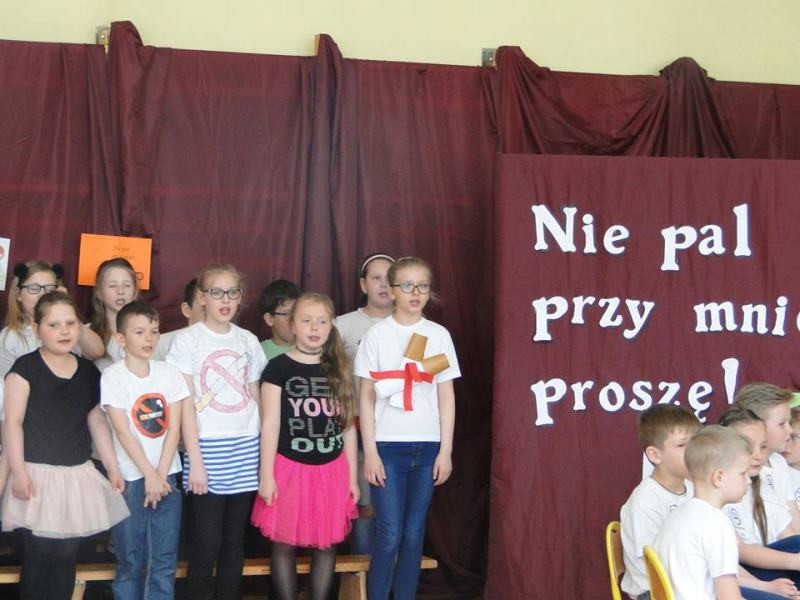 Nie pal przy mnie proszę! Przedstawienie dotyczące zdrowego trybu życia