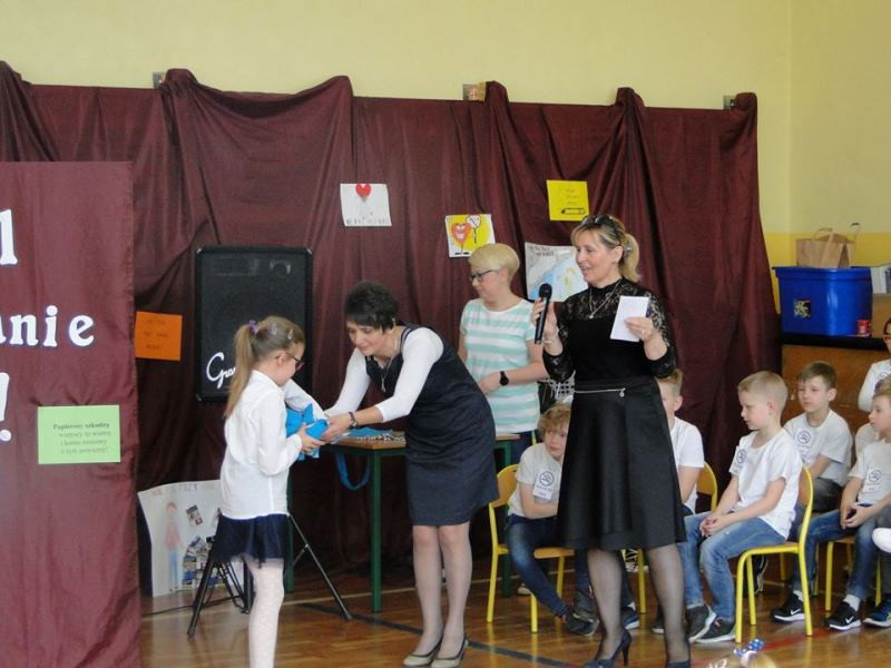 Nie pal przy mnie proszę! Przedstawienie dotyczące zdrowego trybu życia
