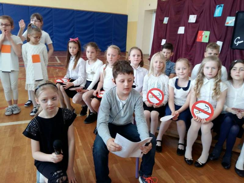 Nie pal przy mnie proszę! Przedstawienie dotyczące zdrowego trybu życia