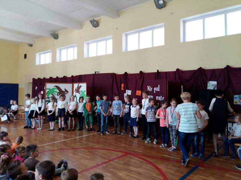 Nie pal przy mnie proszę! Przedstawienie dotyczące zdrowego trybu życia
