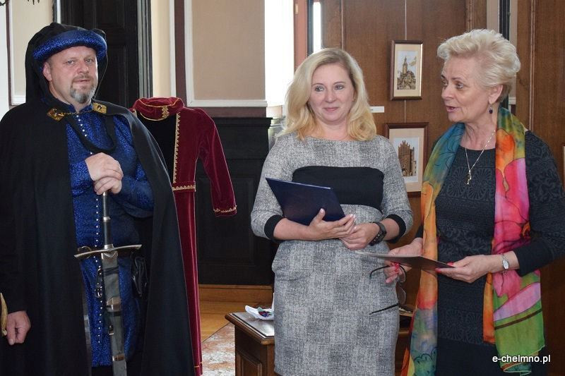 Otwarcie wystawy Joanny Kryger ?Z igłą i krzyżykiem przez wieki?