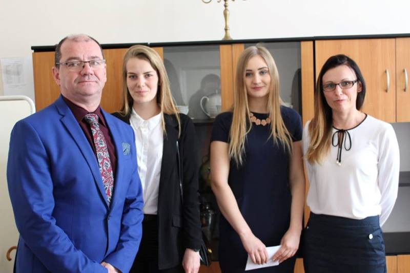 Relacja z uroczystości pożegnania Absolwentów Zespołu Szkół nr 2