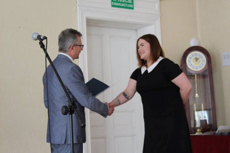 Relacja z uroczystości pożegnania Absolwentów Zespołu Szkół nr 2