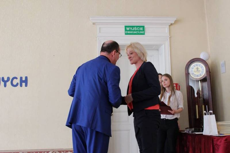 Relacja z uroczystości pożegnania Absolwentów Zespołu Szkół nr 2