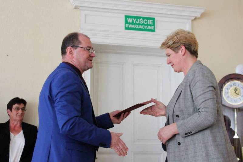 Relacja z uroczystości pożegnania Absolwentów Zespołu Szkół nr 2