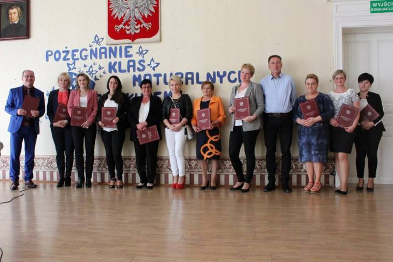 Relacja z uroczystości pożegnania Absolwentów Zespołu Szkół nr 2
