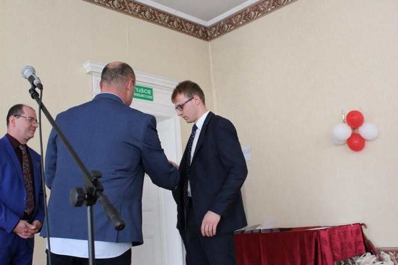 Relacja z uroczystości pożegnania Absolwentów Zespołu Szkół nr 2