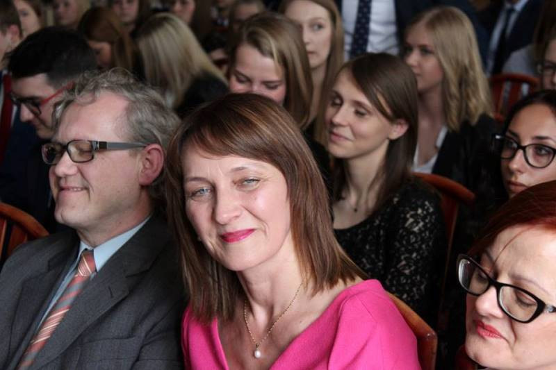Relacja z uroczystości pożegnania Absolwentów Zespołu Szkół nr 2